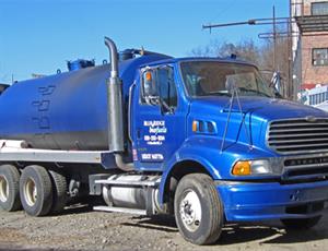 truck D-BRB Vacuum Truck 2